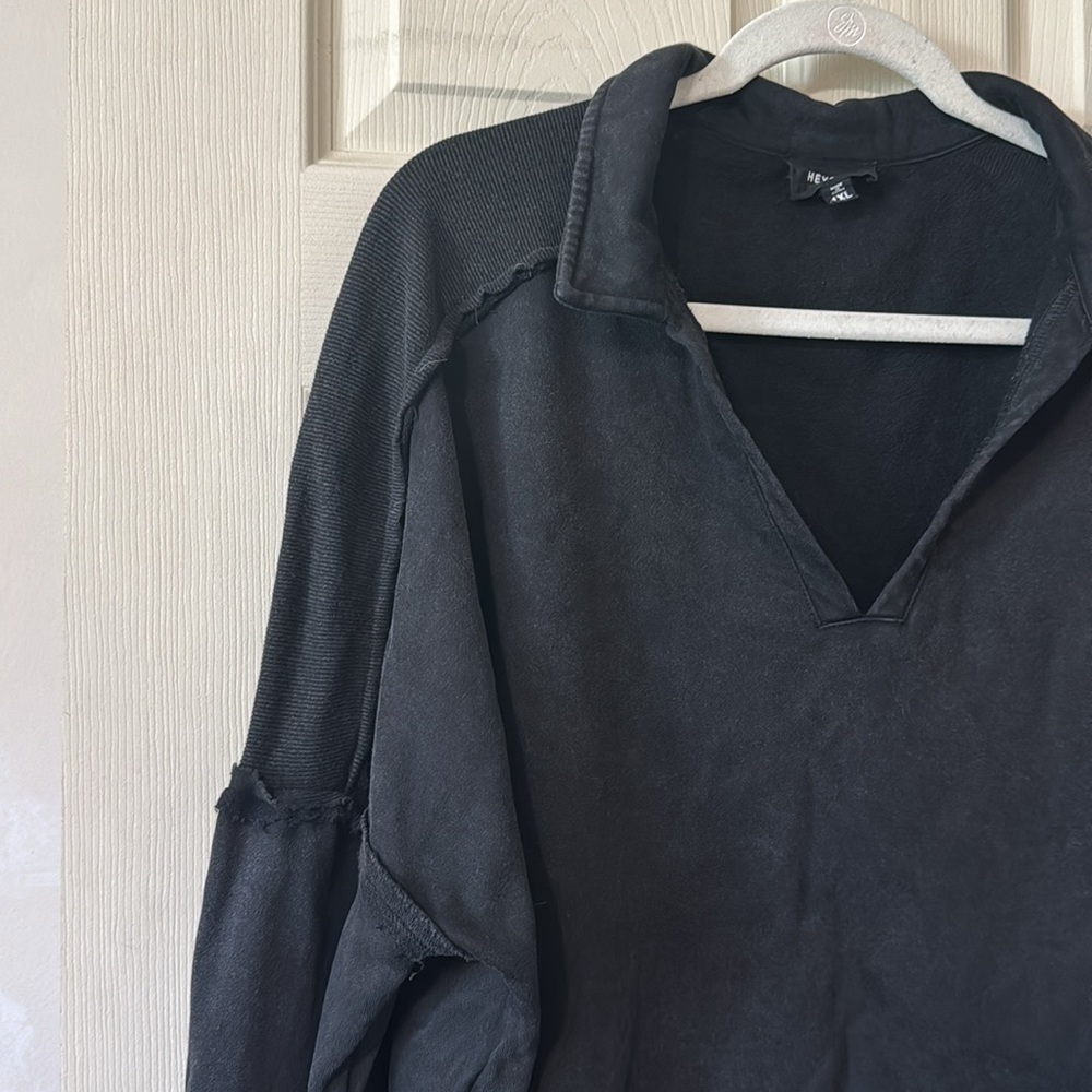 Heyson Mixed Weave Collared Sweatshirt - Picture 2 of 7